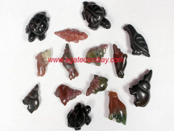 ASSORTED SHAPES PENDANT