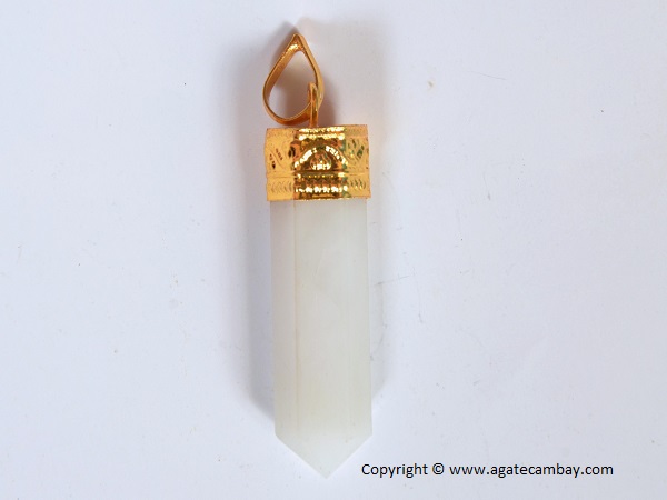 Snow Quartz Pencil Point Pendant With Gold Plated