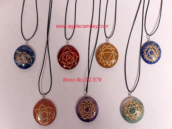 Chakra Engrave Necklace Set