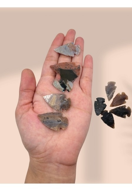 Agate 1 Inch. Arrow Head